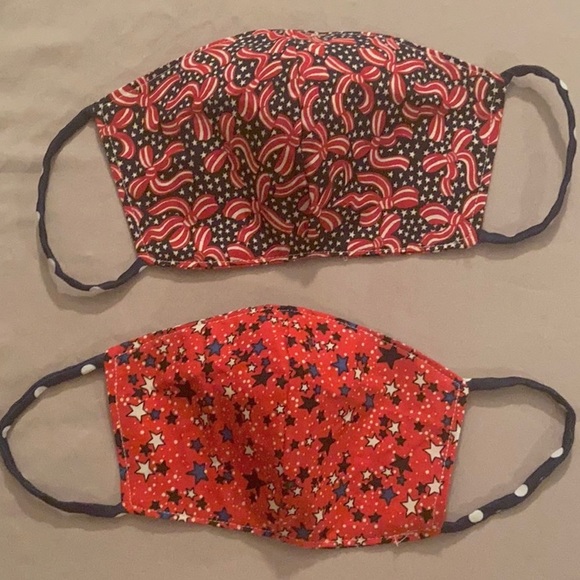Reversible Fabric Face Masks (9styles) - Picture 2 of 8
